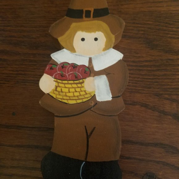Pilgrim Couple Handcarved & Painted Thanksgiving - Picture 4 of 6